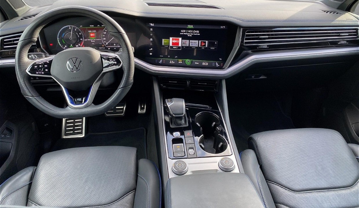 Volkswagen Touareg R eHybrid - foto 11