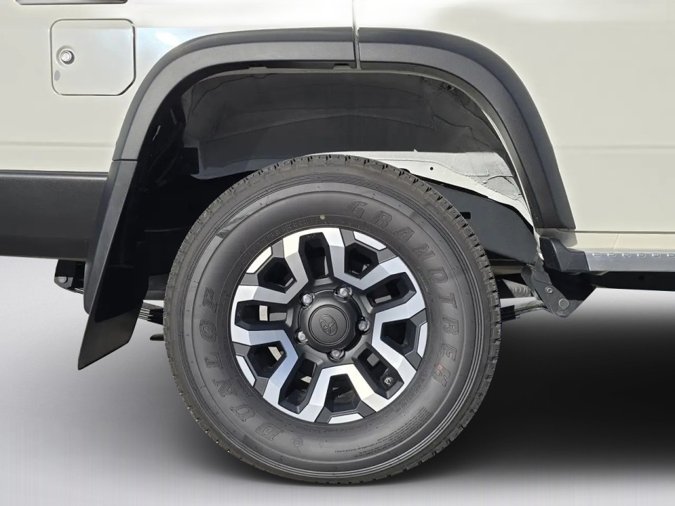 Toyota Land Cruiser GRJ 76 - foto 14