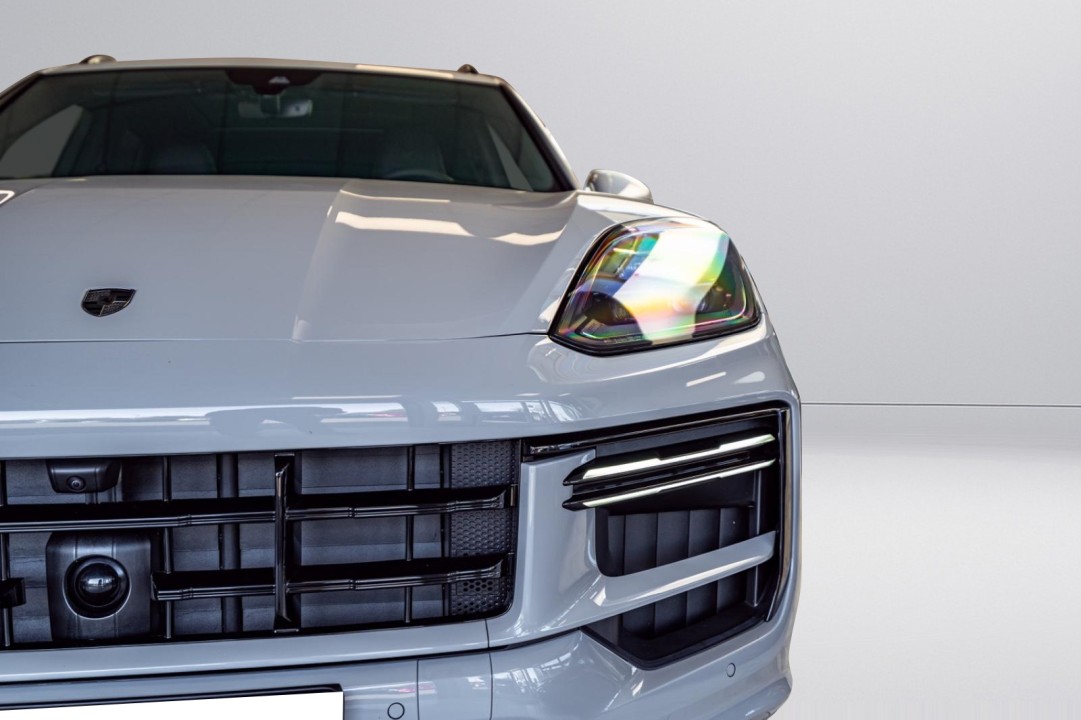 Porsche Cayenne Turbo E-Hybrid - foto 23