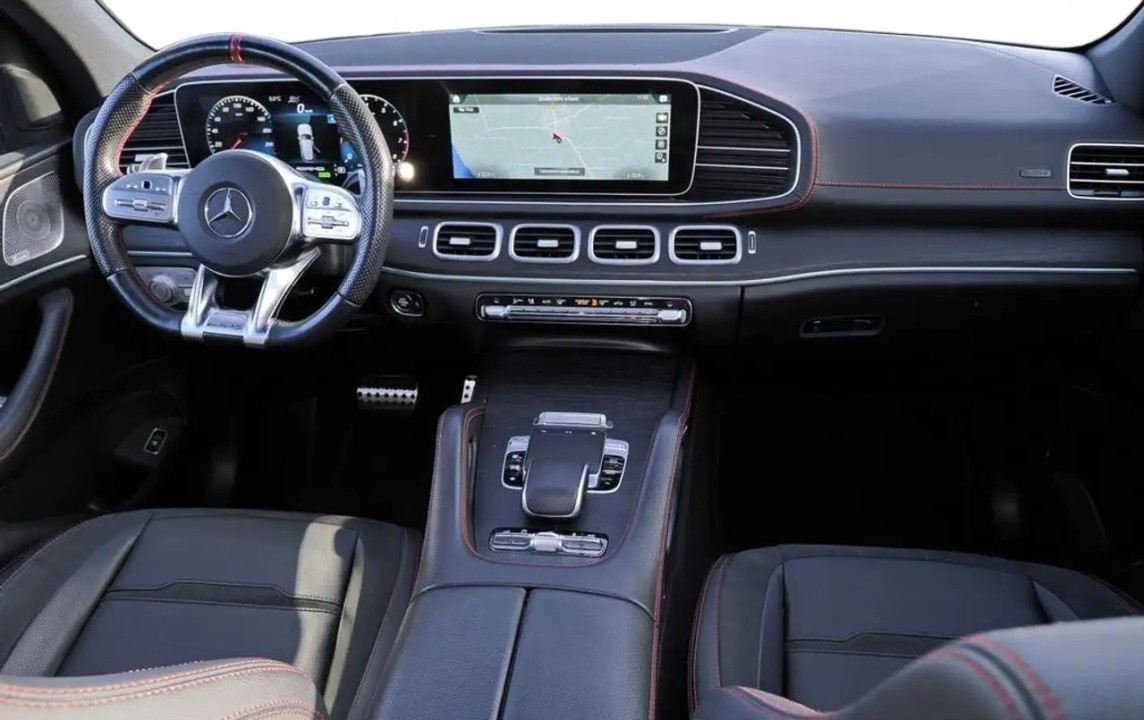Mercedes-Benz GLE AMG 53 4MATIC+ - foto 6