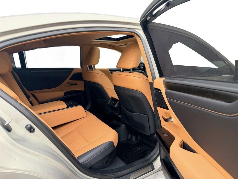 Lexus Seria ES 300h Luxury Line - foto 6