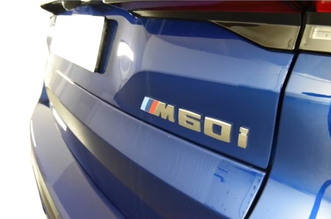 BMW X5 M60i xDrive - foto 12