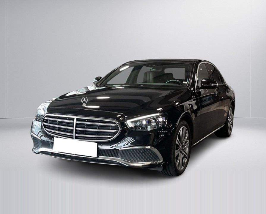 Mercedes-Benz E 300e 4MATIC - foto 6