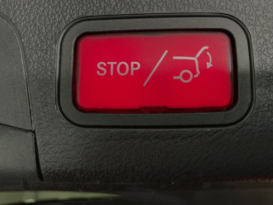 Mercedes-Benz GLE AMG 53 4MATIC+ - foto 26