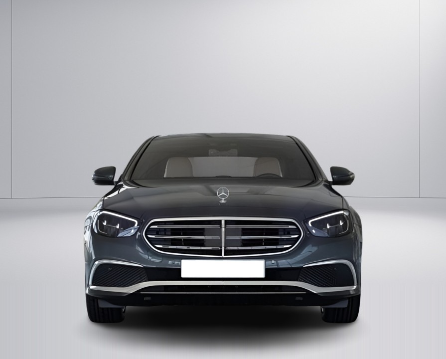 Mercedes-Benz E 300e 4MATIC Exclusive (2)