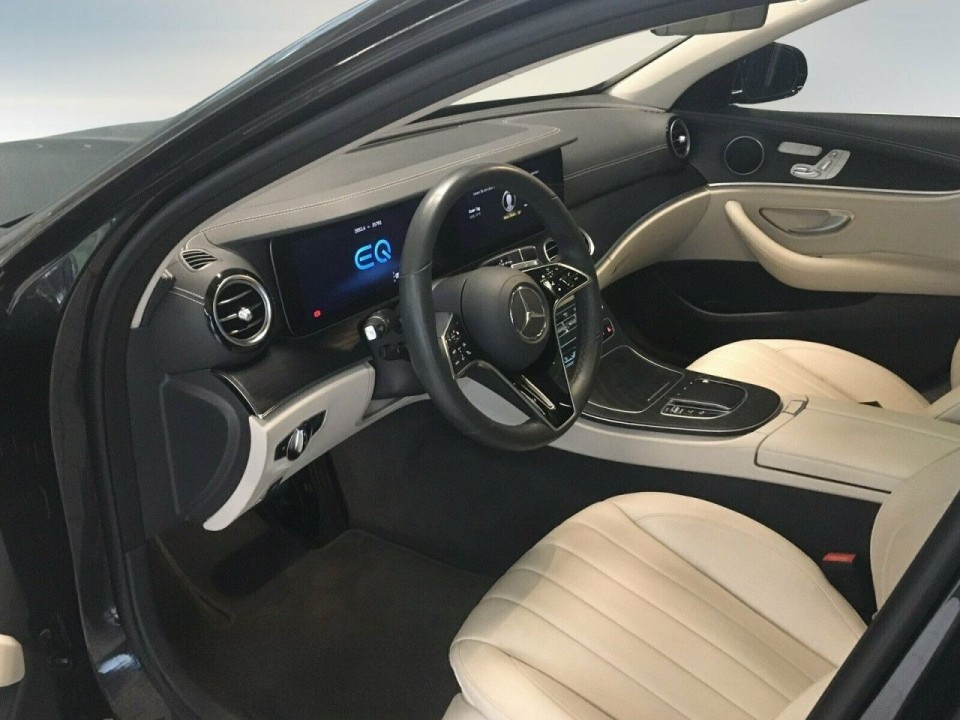 Mercedes-Benz E 300e 4MATIC - foto 6