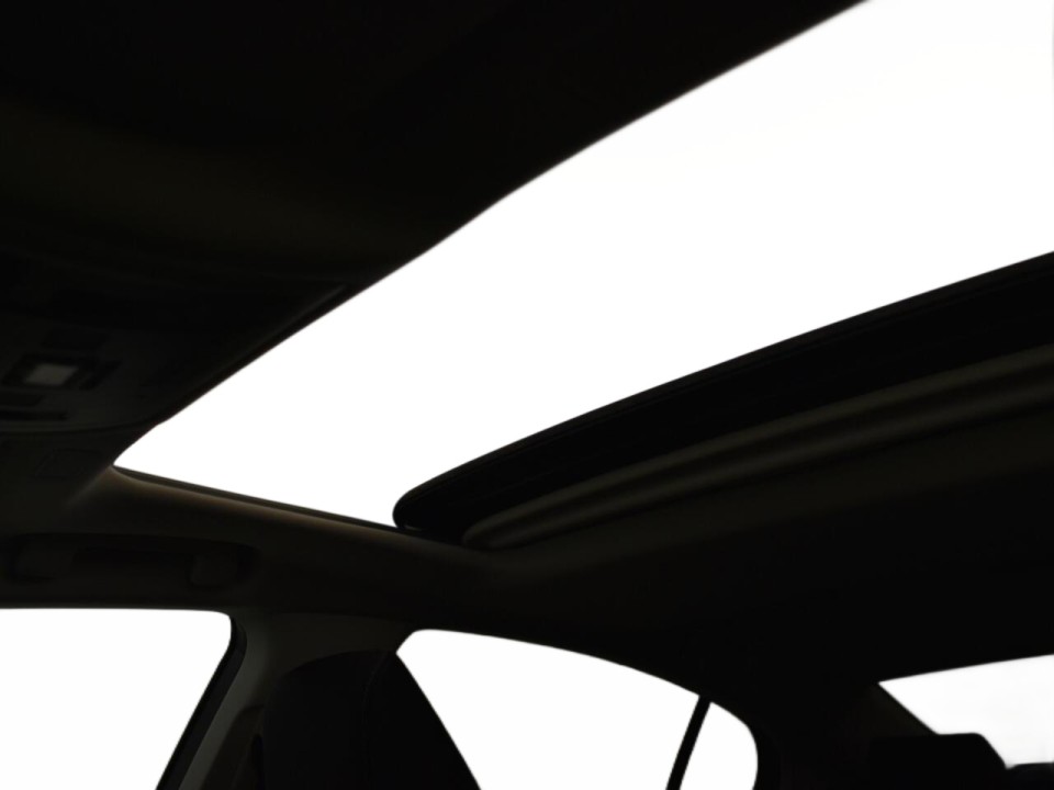 Lexus Seria ES 300h F-Sport - foto 17