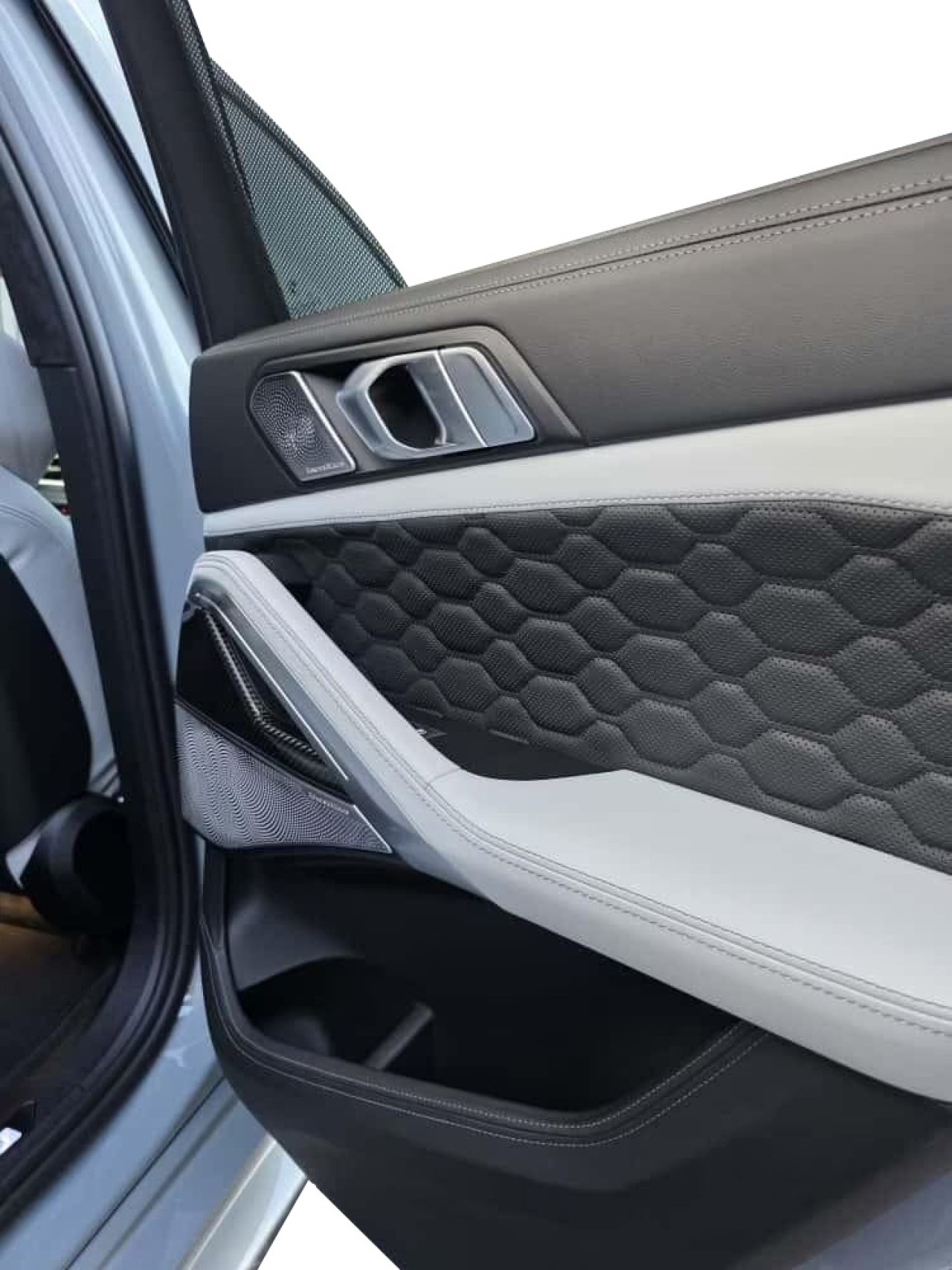 BMW X6 M Competition - foto 12