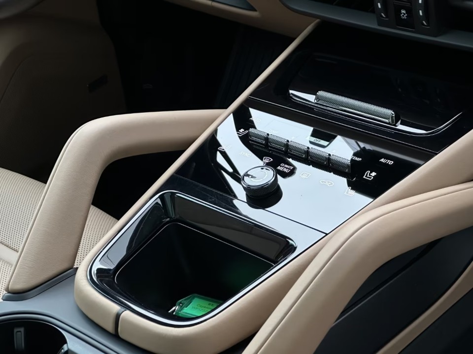 Porsche Cayenne S E-Hybrid - foto 15