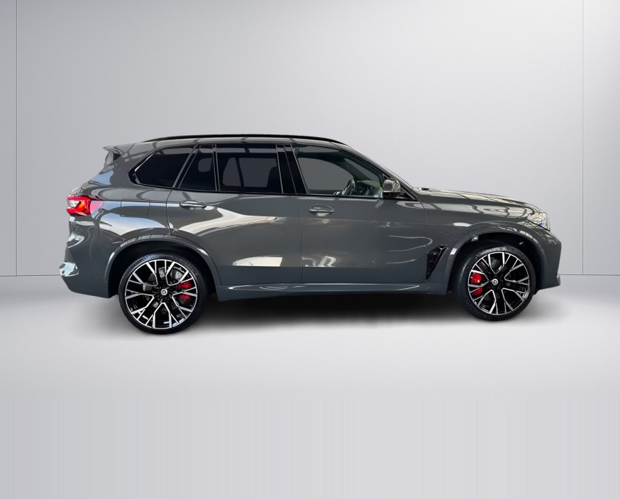 BMW X5 M xDrive Competition (2)