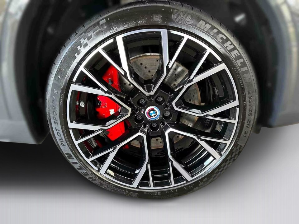 BMW X5 M xDrive Competition - foto 12