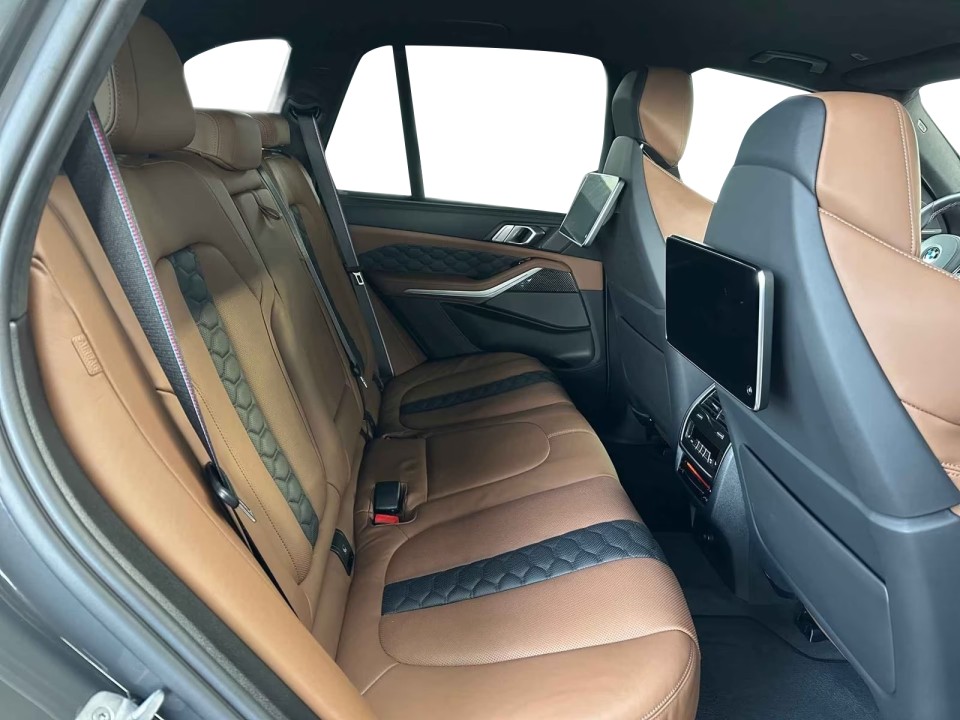 BMW X5 M xDrive Competition - foto 10