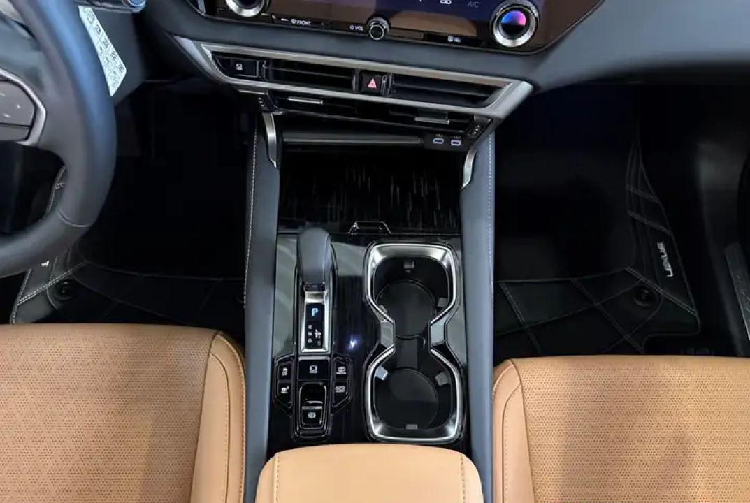 Lexus Seria RX 450h Plug-in-Hybrid Executive Line - foto 13