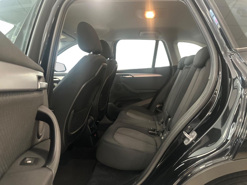 BMW X1 sDrive18d - foto 15