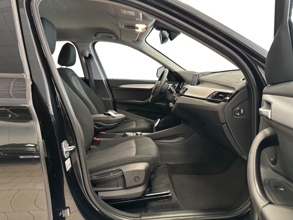 BMW X1 sDrive18d - foto 17
