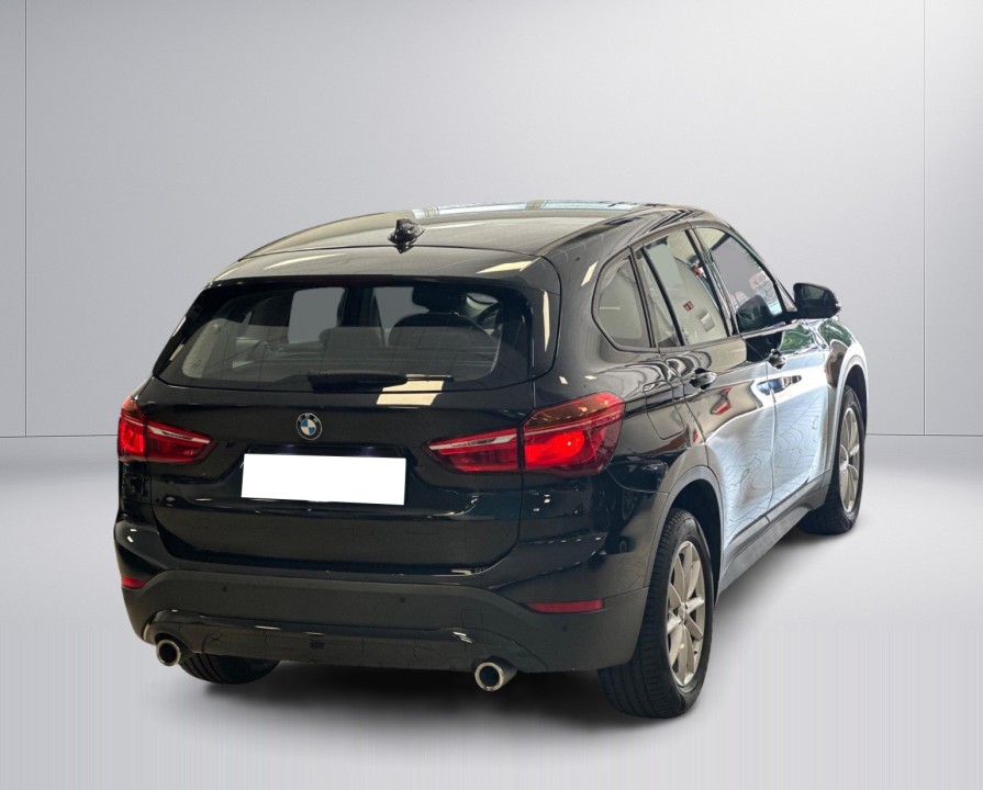 BMW X1 sDrive18d (5)