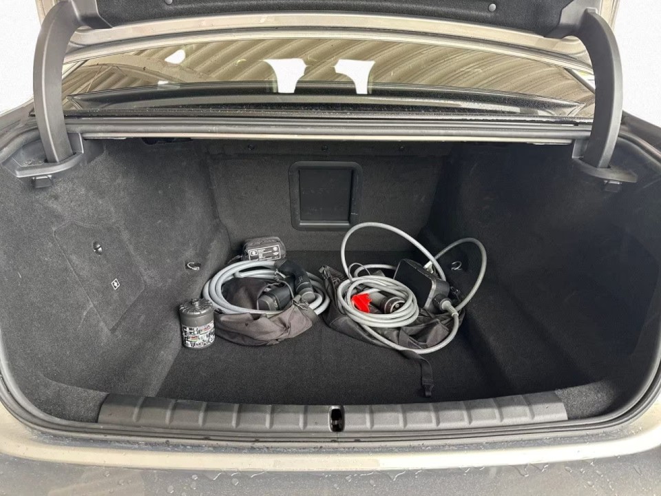 BMW Seria 7 750e xDrive - foto 13