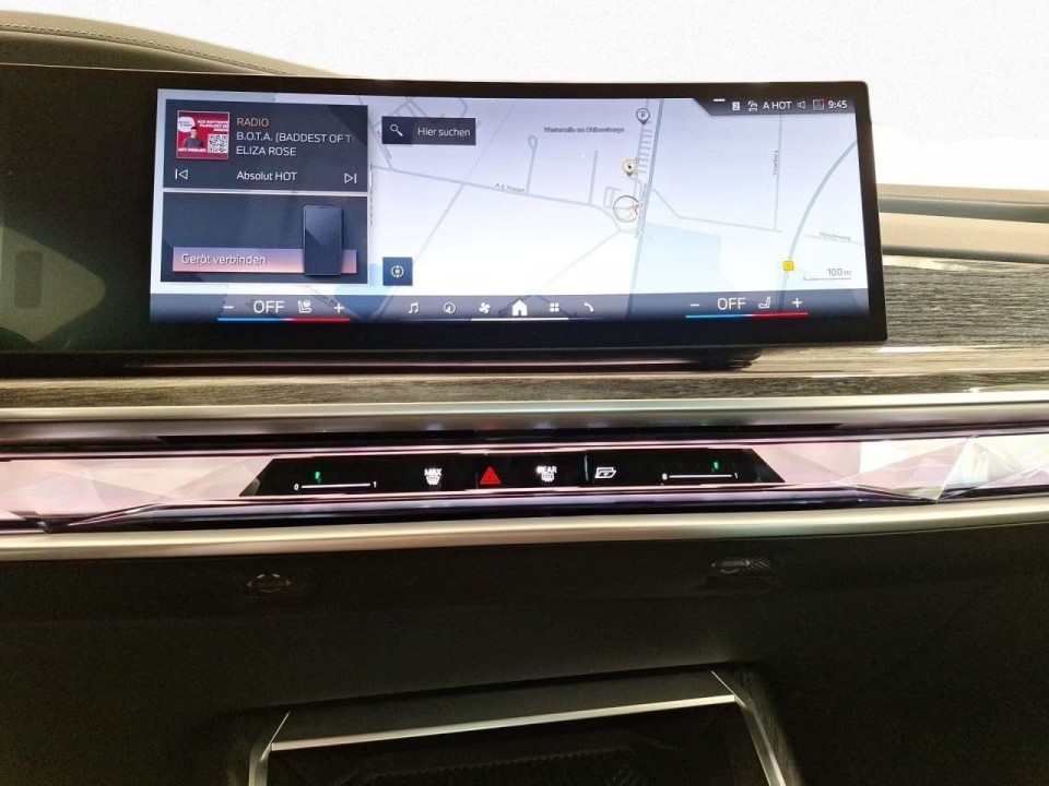 BMW Seria 7 xDrive750e - foto 9