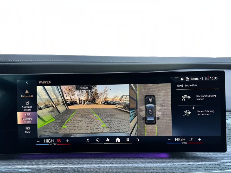 BMW Seria 7 xDrive750e - foto 15