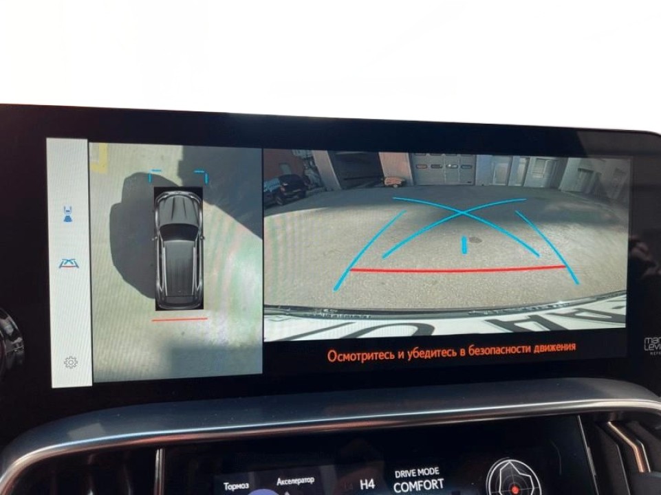 Lexus Seria LX 600 - foto 17