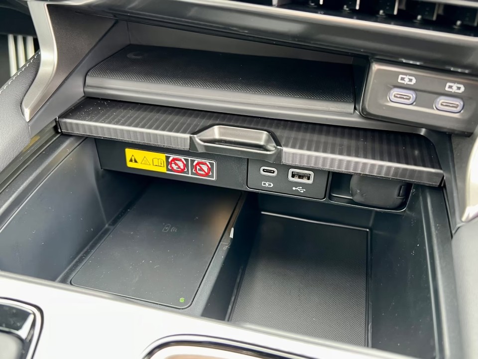 Lexus Seria RX 500h F-Sport - foto 20