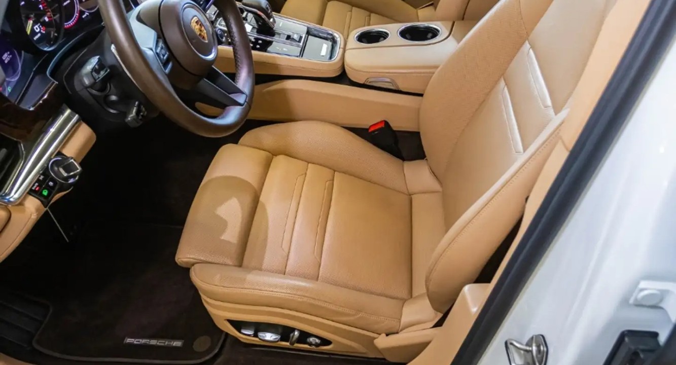 Porsche Panamera 4 E-Hybrid - foto 9