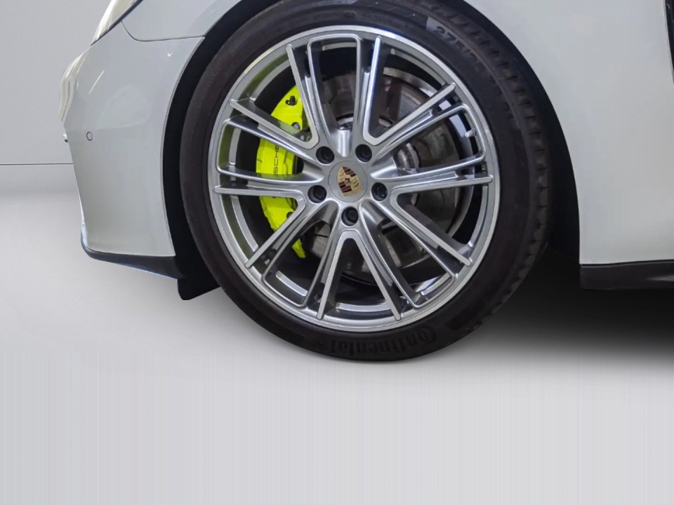Porsche Panamera 4 E-Hybrid - foto 13