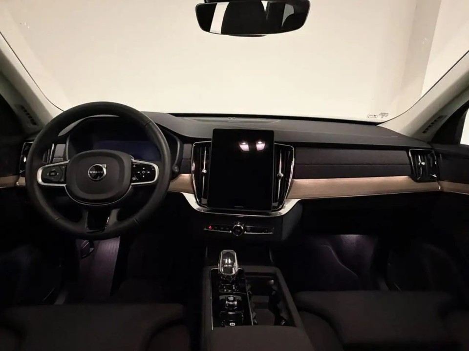 Volvo XC 90 B5 Plus Bright (5)