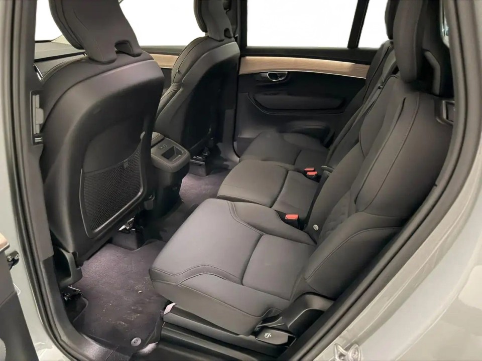Volvo XC 90 B5 Plus Bright - foto 10