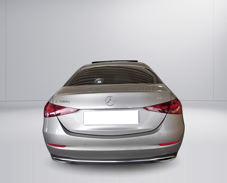 Mercedes-Benz C 400e 4MATIC (3)