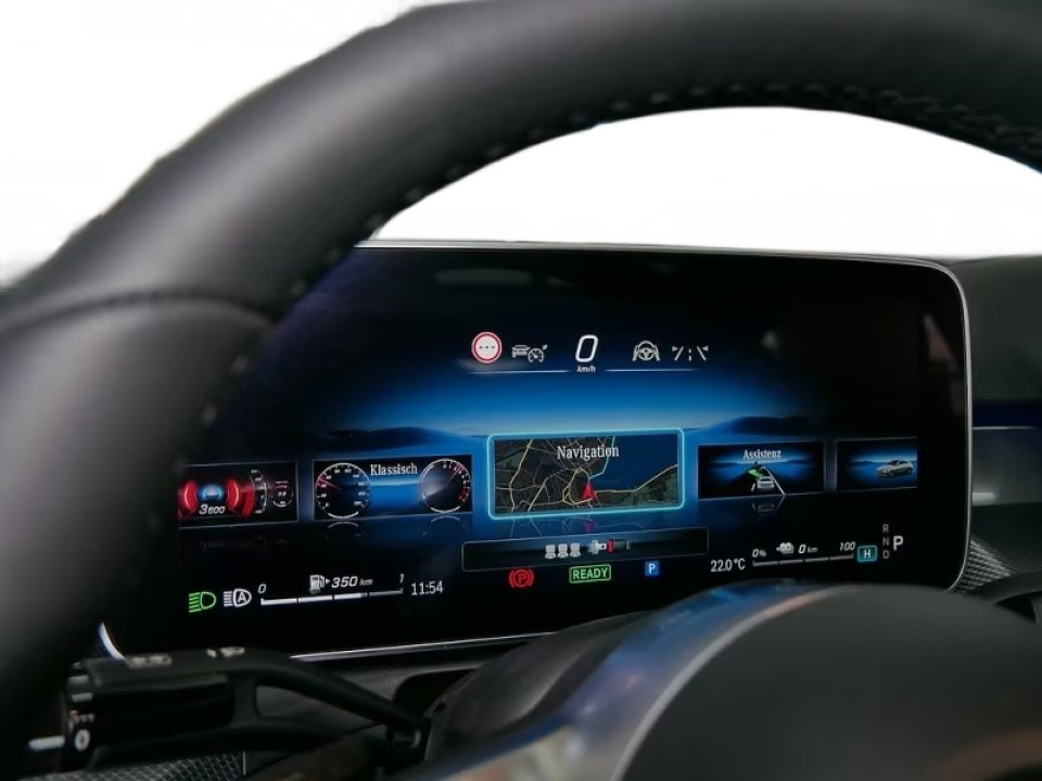 Mercedes-Benz C 400e 4MATIC - foto 9