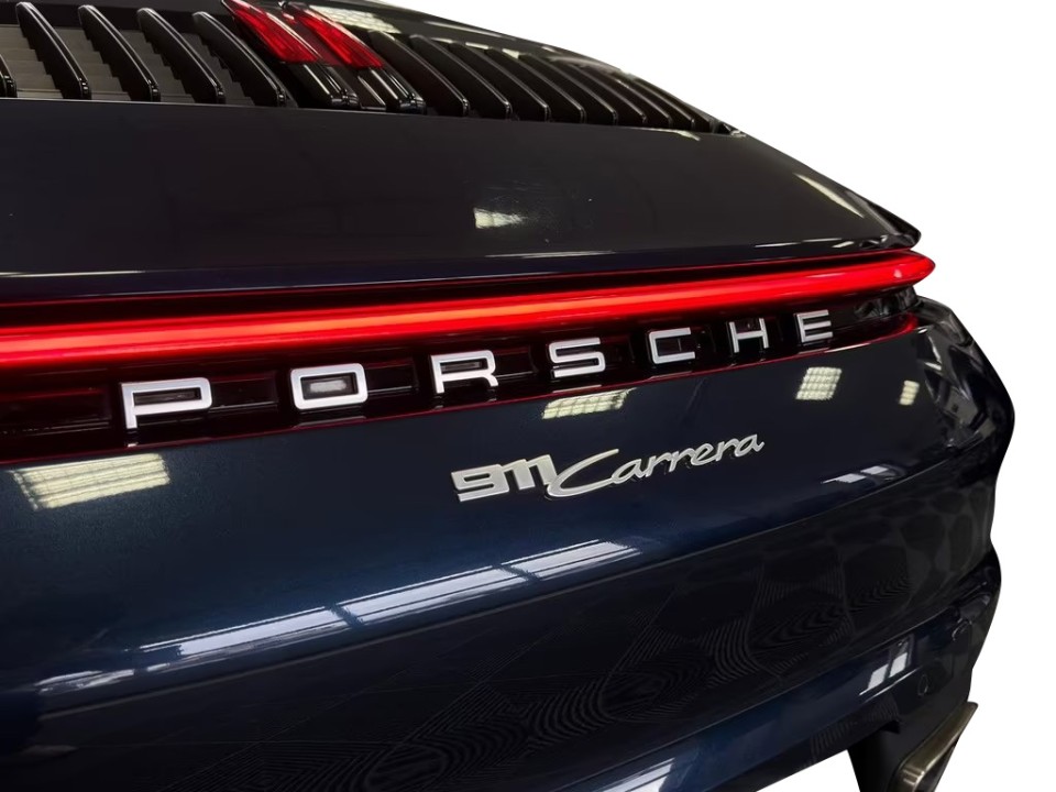 Porsche 911 Carrera Cabriolet - foto 36