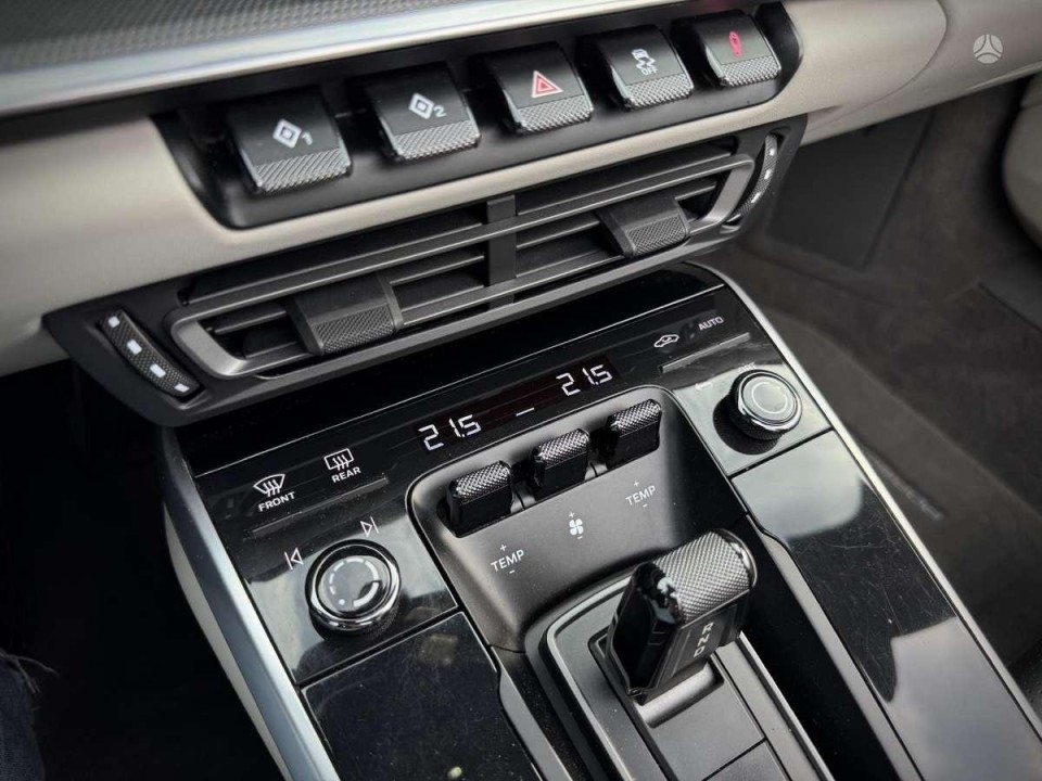 Porsche 911 Carrera Cabrio - foto 9