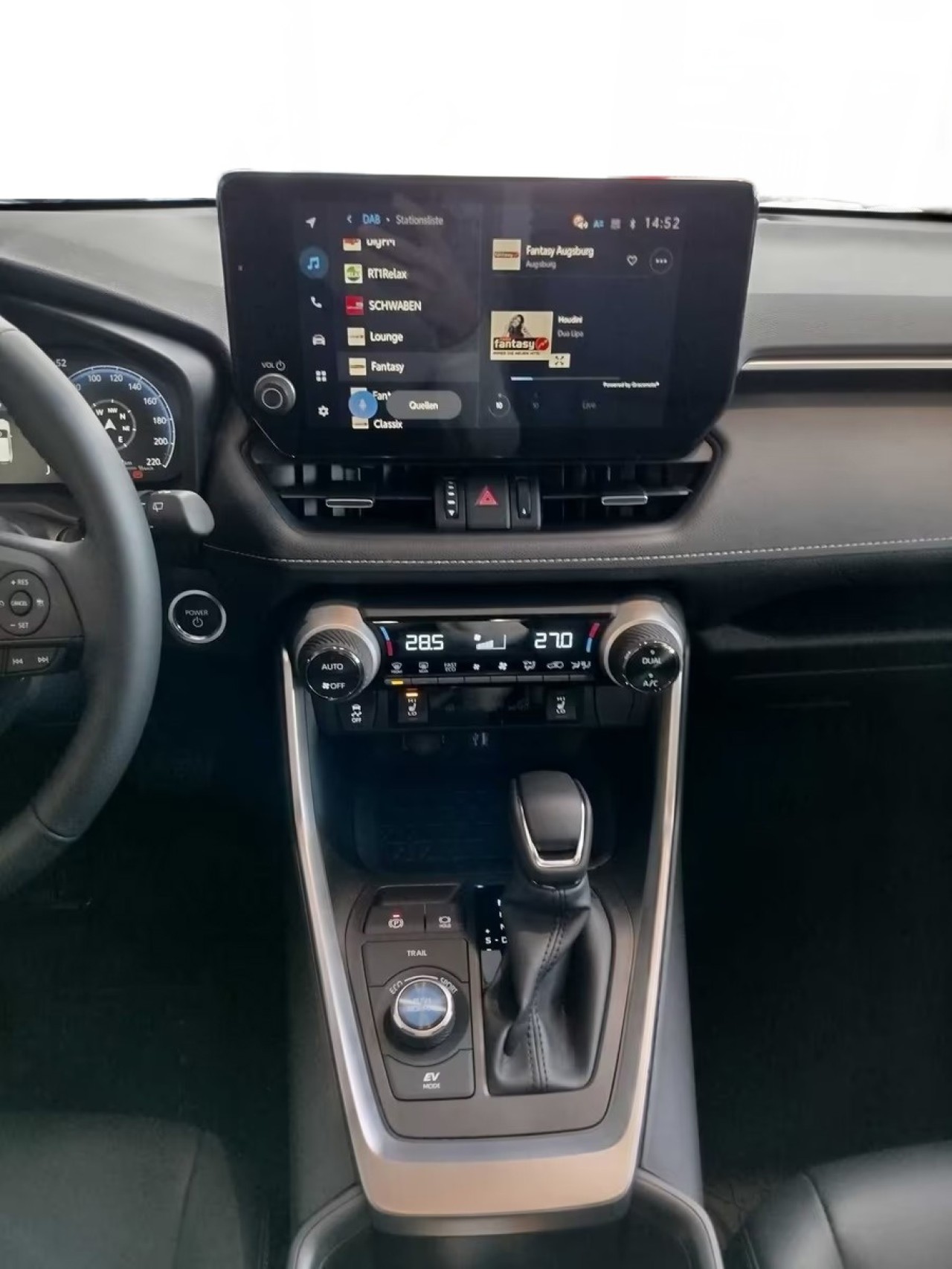 Toyota RAV4 - foto 11