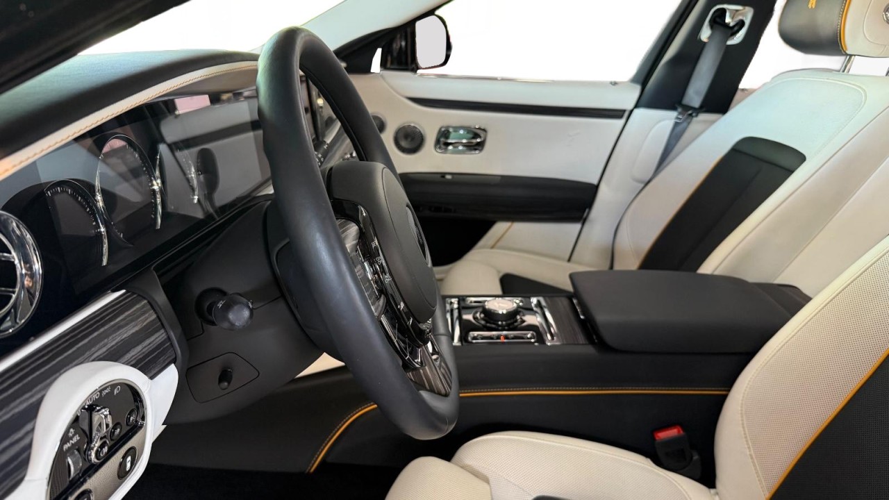 Rolls-Royce Ghost - foto 26