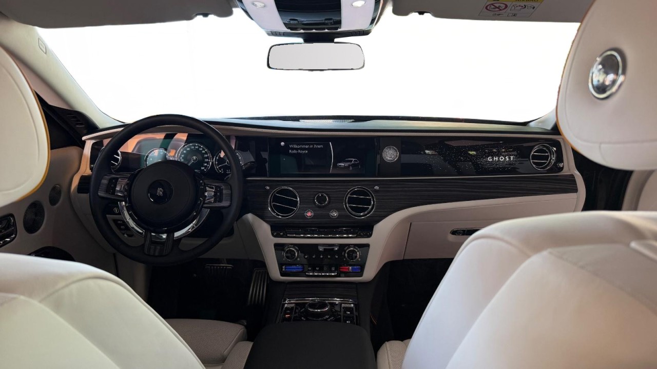 Rolls-Royce Ghost - foto 25