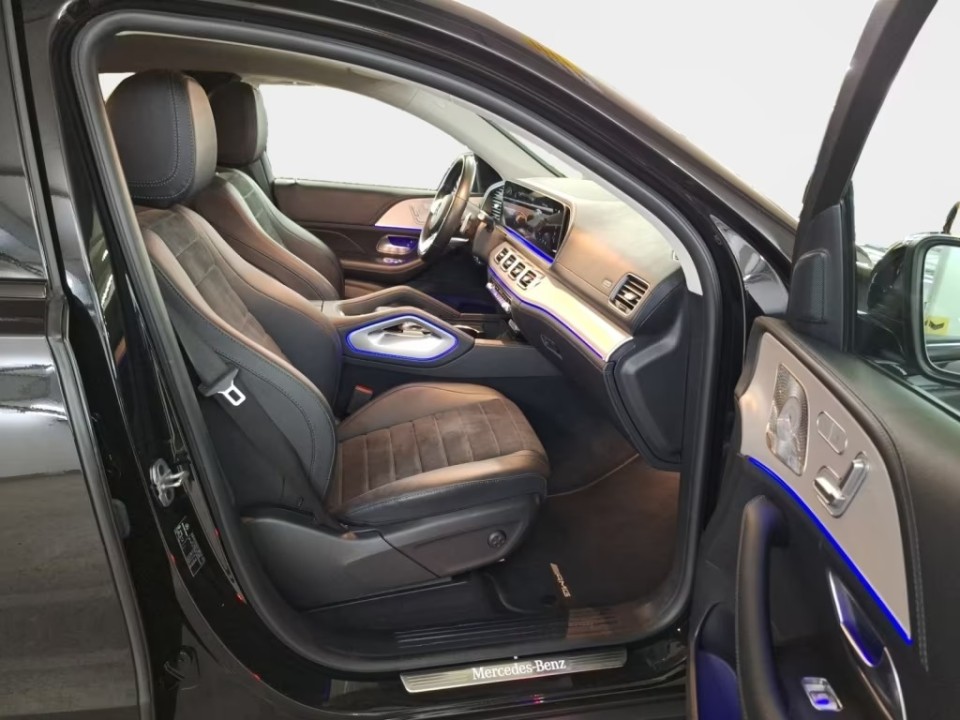 Mercedes-Benz GLE Coupé 350e 4MATIC AMG - foto 11