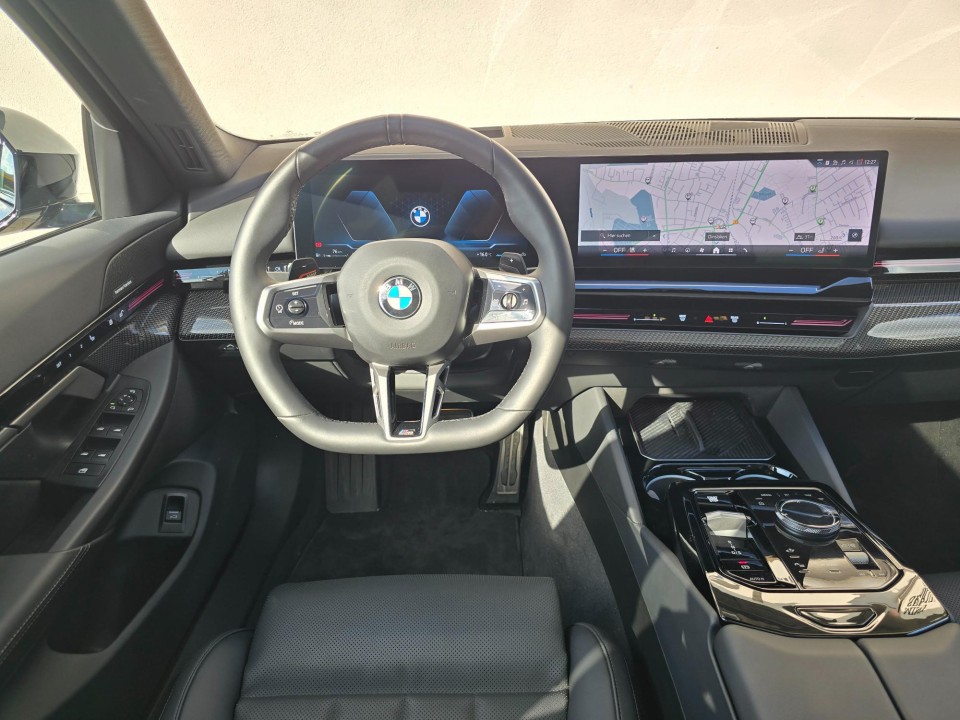 BMW Seria 5 520i - foto 9