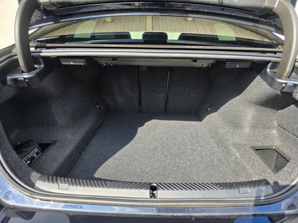 BMW Seria 5 520i - foto 27