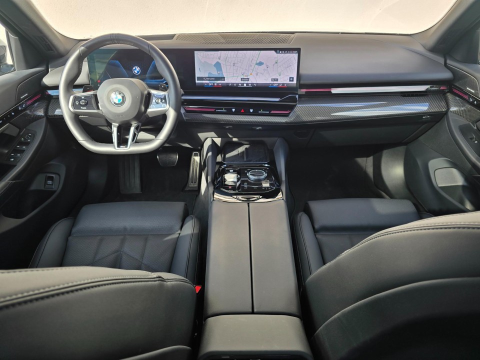 BMW Seria 5 520i - foto 8