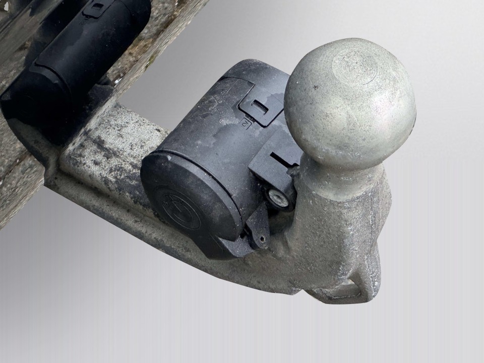 BMW Seria 3 330i xDrive M-Sport - foto 27