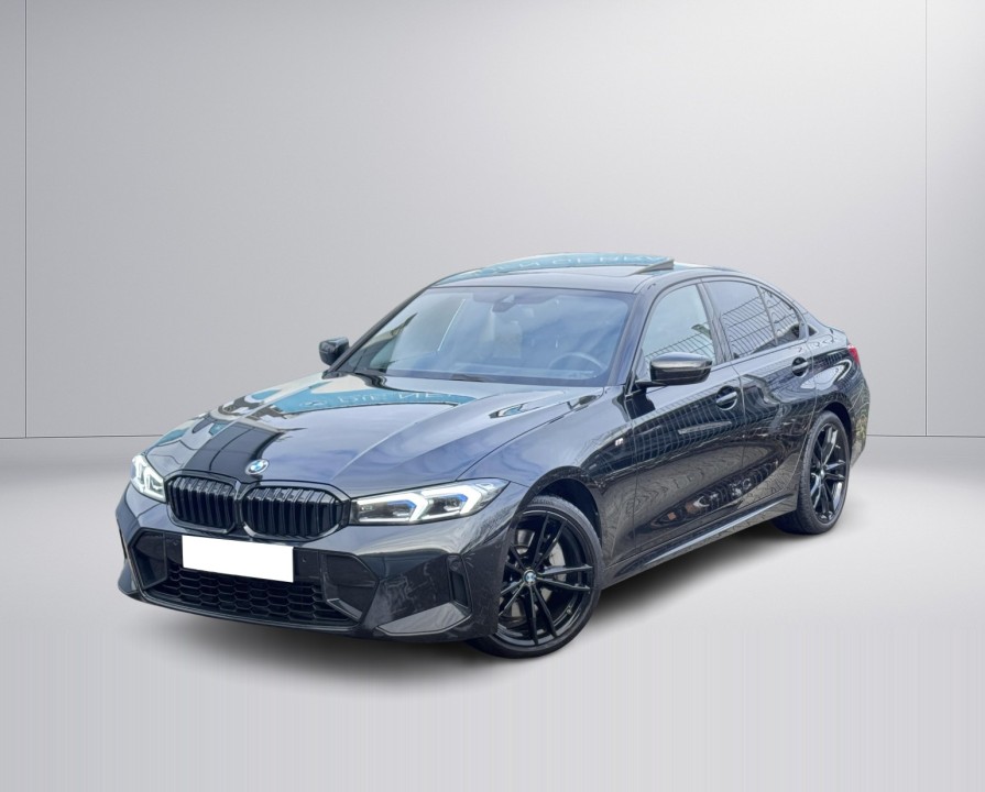 BMW Seria 3 330i xDrive M-Sport (5)