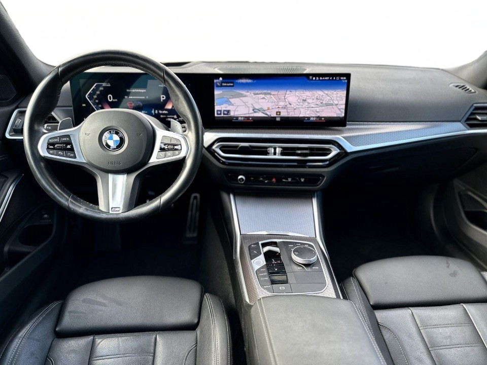BMW Seria 3 330d xDrive M-Sport - foto 8