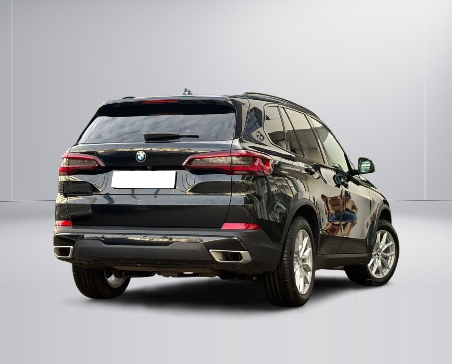 BMW X5 xDrive25d (2)