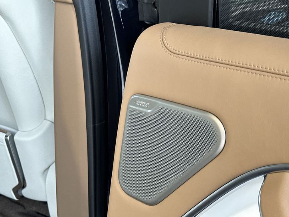 Land Rover Range Rover P550e SV - foto 26