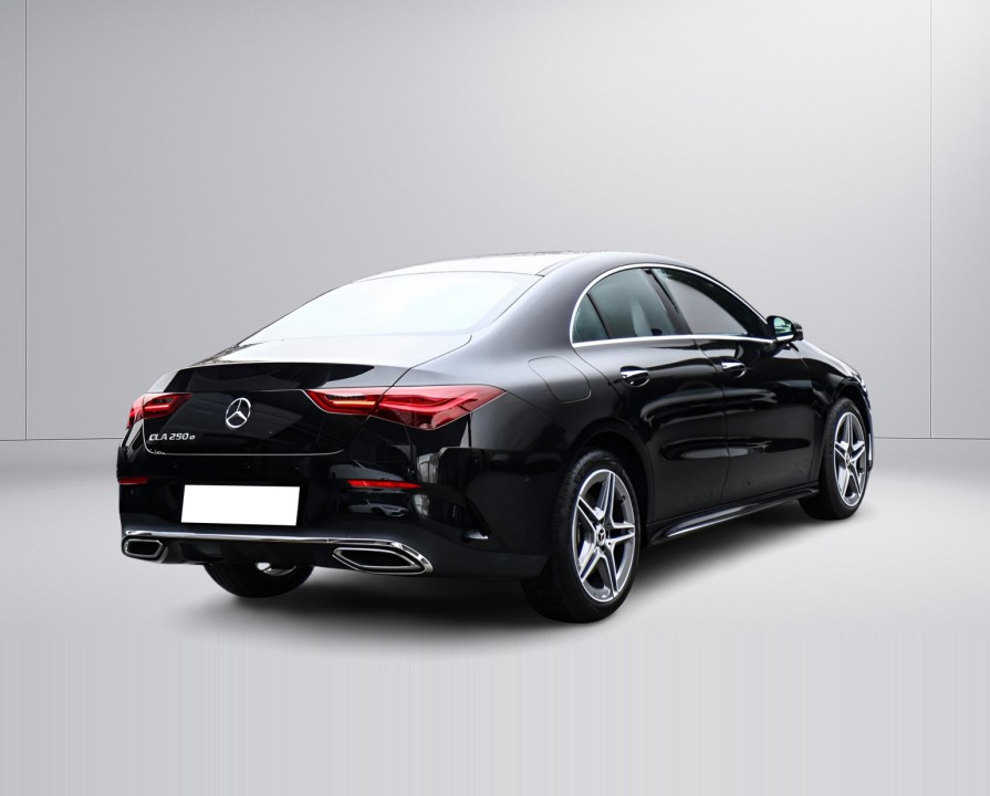 Mercedes-Benz CLA 250e AMG Line (2)
