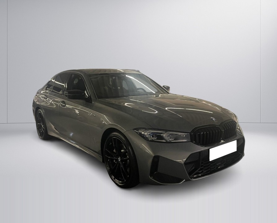 BMW Seria 3 330i xDrive M-Sport