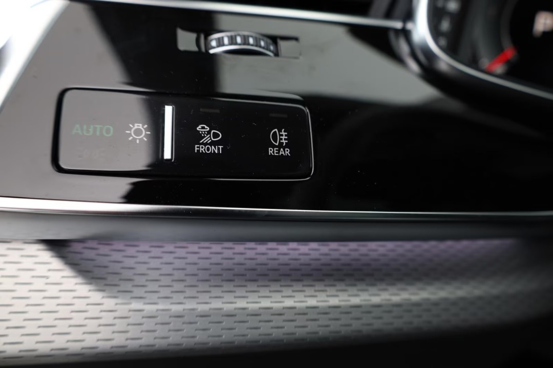 Audi Q8 50TDI quattro tiptronic S-Line - foto 10