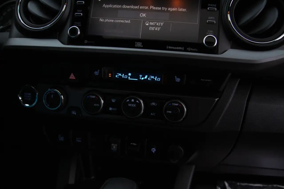 Toyota Tacoma TRD PRO (3)