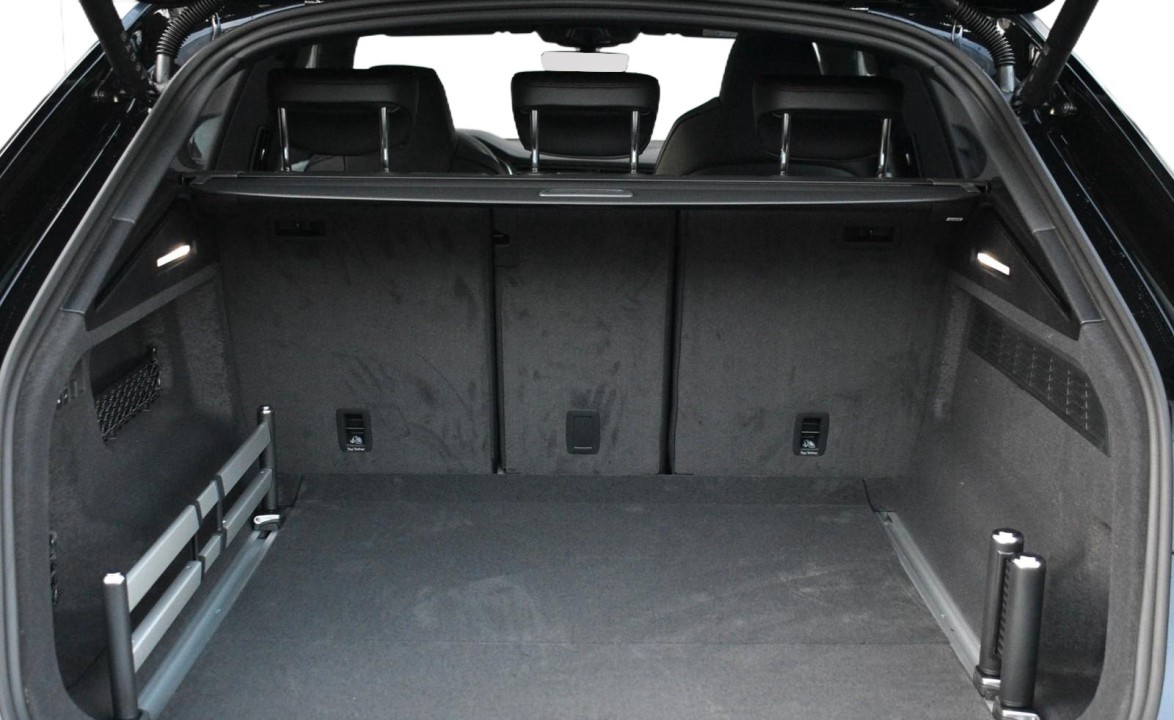 Audi Q8 50TDI quattro tiptronic S-Line - foto 30